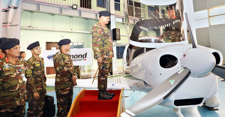 Bangladesh Military gets four training aircrat